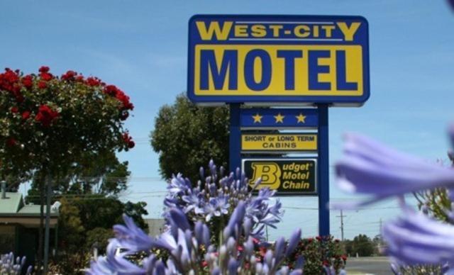 West City Motel Ardeer Buitenkant foto